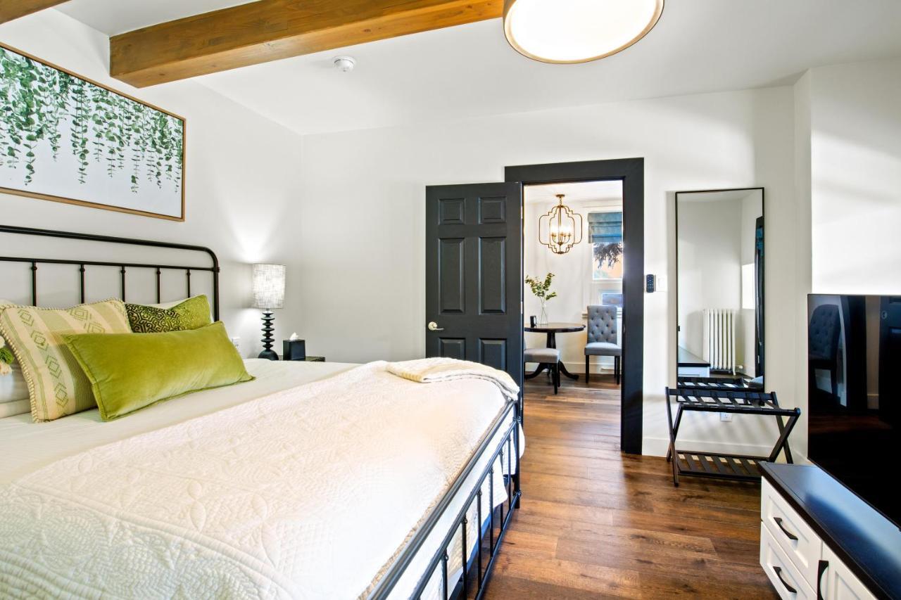 Bespoke Inn Флагстафф Экстерьер фото