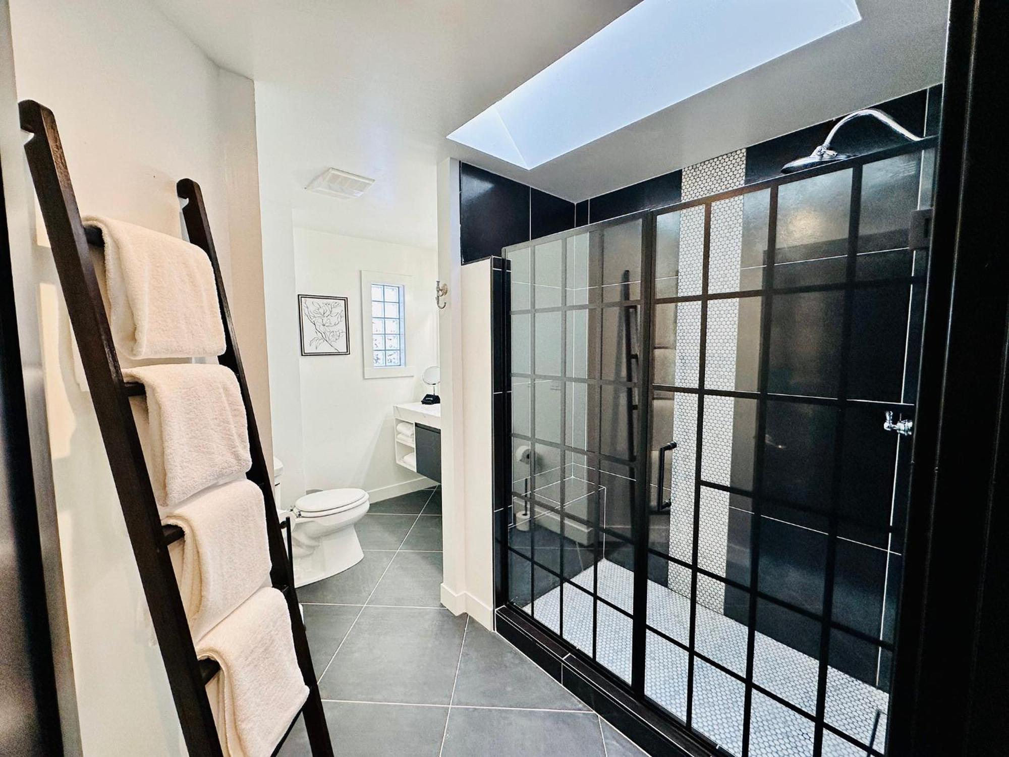 Bespoke Inn Флагстафф Экстерьер фото